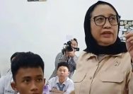 Nanik S. Deyang Mundur BGN