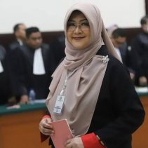 Hakim Kabulkan Eksepsi dr. Tifa