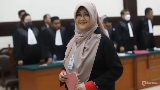 Hakim Kabulkan Eksepsi dr. Tifa