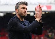 Michael Carrick perombakan MU 2026