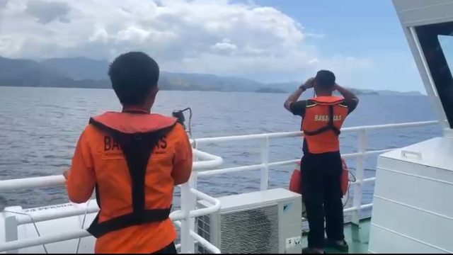 Wisatawan Asing Teluk Tomini