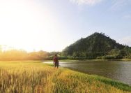 Wisata Gunung Colo