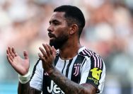 Douglas Luiz bertahan di Juventus