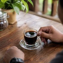 waktu terbaik minum kopi