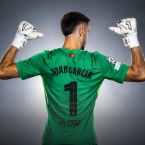Joan Garcia Nomor 1 Barcelona