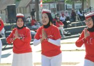 Komunitas Palu Mama Menari
