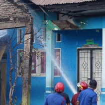 Kebakaran SDN Palu