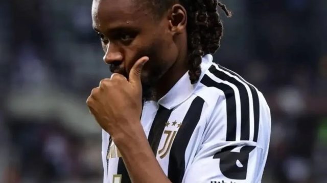 Thuram Jalani Tes Medis di Lyon