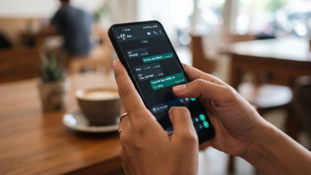 cara mematikan unduh otomatis WhatsApp