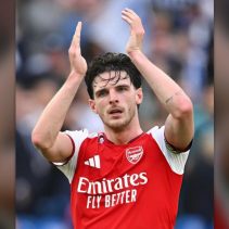 Declan Rice Mundur