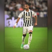 Zeki Çelik Juventus