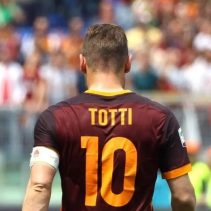 Totti Nomor 10