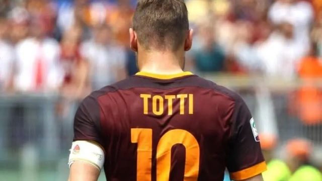 Totti Nomor 10