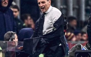 Massimiliano Allegri Kartu Merah