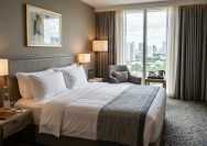 sprei putih hotel